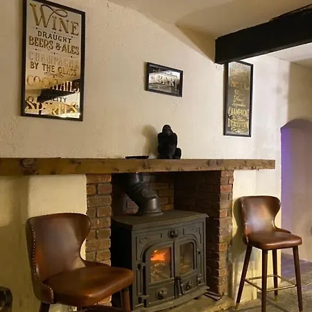 بيت للعطل Mount Eagle - Sleeps 24 Limerick Junction