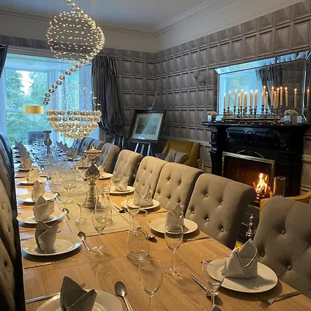 بيت للعطل Mount Eagle - Sleeps 24