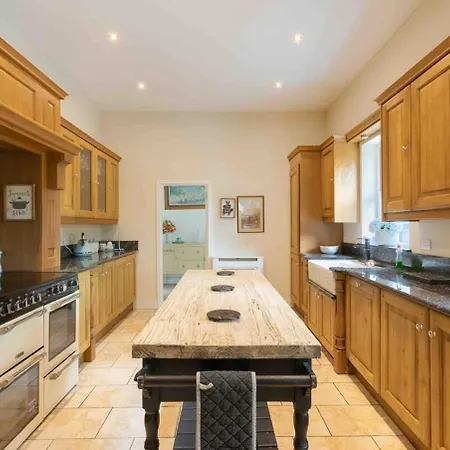 Mount Eagle - Sleeps 24 Limerick Junction