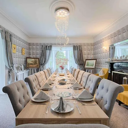 Mount Eagle - Sleeps 24 بيت للعطل Limerick Junction