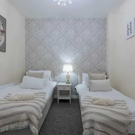 Holiday home Mount Eagle - Sleeps 24 Limerick