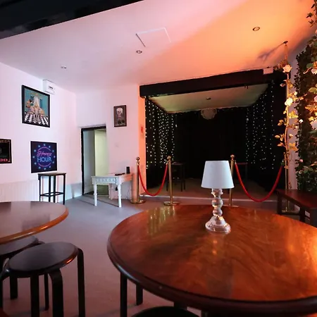 Mount Eagle - Sleeps 24 펜션