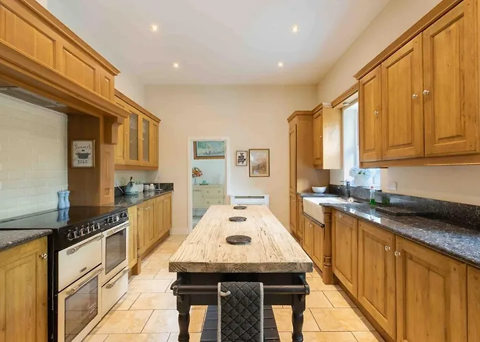 Mount Eagle - Sleeps 24 Limerick Junction