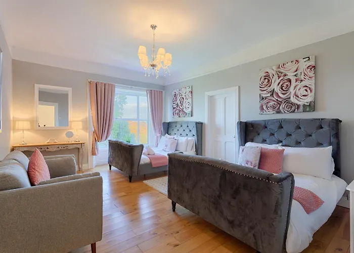 Mount Eagle - Sleeps 24 Hébergement de vacances Limerick Junction